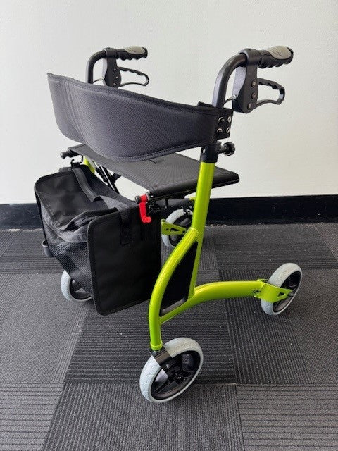 Max Mobility Alpha 438s Rollator