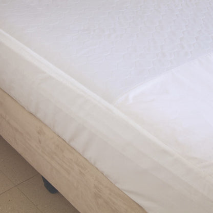 Conni Fitted Bed Pad Sheet - Double