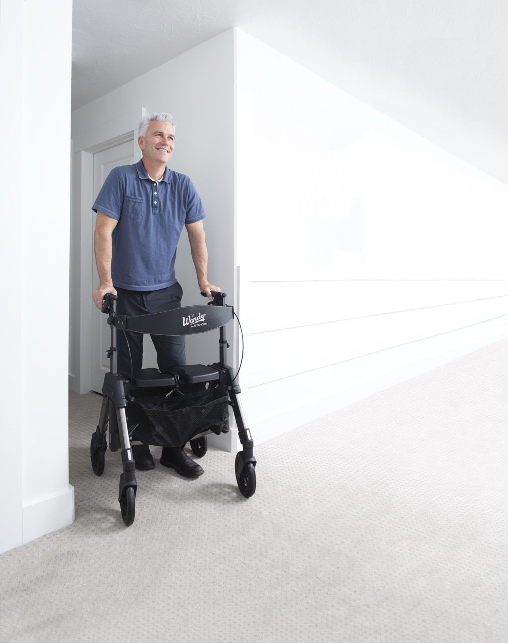 Stander Wonder Rollator Heavy-Duty