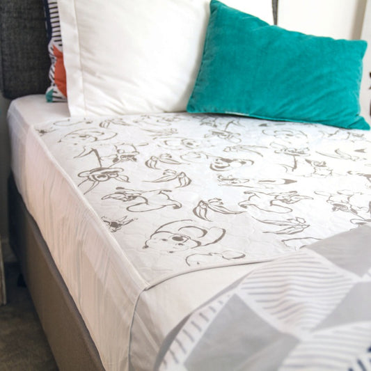 Conni Kids Bed Pad with Tuck-Ins (Aussie Animals)